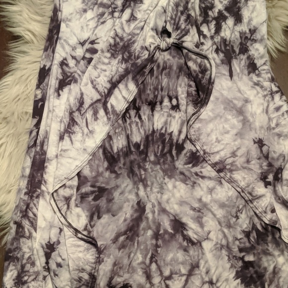 Tie-Dye Long Tee - Picture 2 of 3